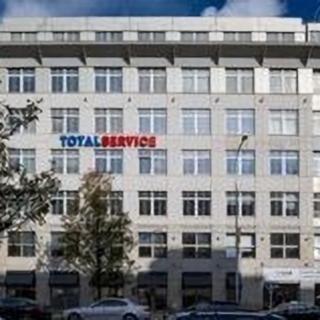 Pronájem kanceláře 610 m² Praha