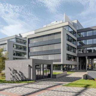 Pronájem kanceláře 684 m² Praha