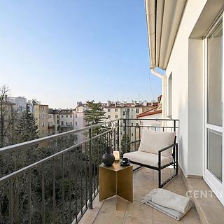 Prodej bytu 2+1 96 m&sup2; Praha