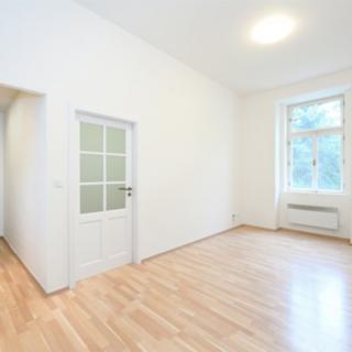 Prodej bytu 2+kk 41 m² Praha Vršovice, Žitomírská