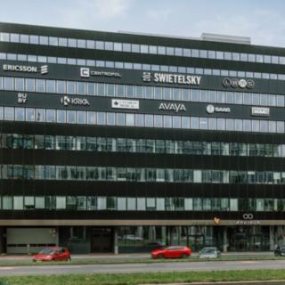 Pronájem kanceláře 532 m² Praha
