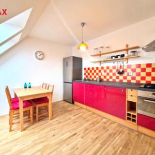 Pronájem bytu 2+kk 62 m² Praha