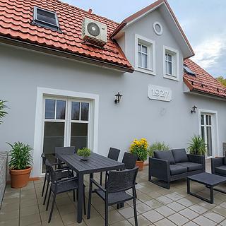 Pronájem bytu 2+kk 102 m² Všenory