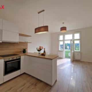 Pronájem bytu 2+kk 59 m² Praha