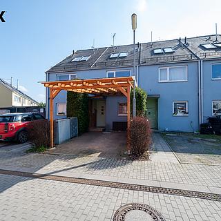 Prodej rodinného domu 115 m² Nupaky, K Parku