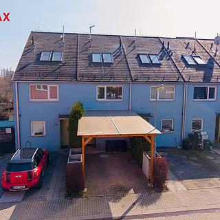 Pronájem rodinného domu 115 m&sup2; Nupaky