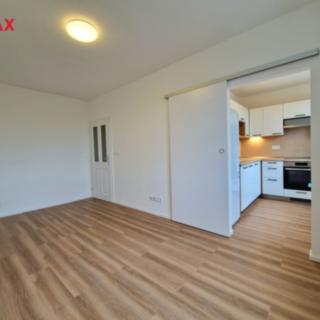 Pronájem bytu 2+1 44 m² Praha