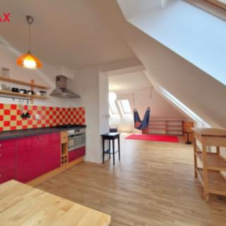 Pronájem bytu 2+kk 62 m² Praha