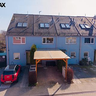 Pronájem rodinného domu 115 m² Nupaky, K Parku