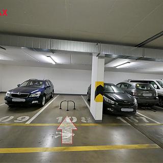 Pronájem parkovacího místa 16 m² Praha Dejvice, Lindleyova