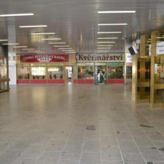 Pronájem obchodu 28 m² Praha