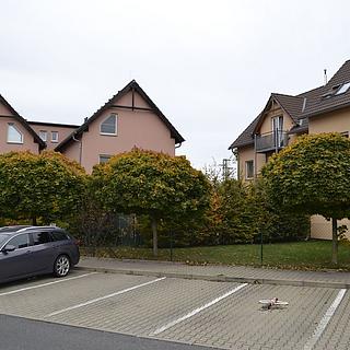 Pronájem bytu 3+kk 69 m² Nupaky, Průběžná