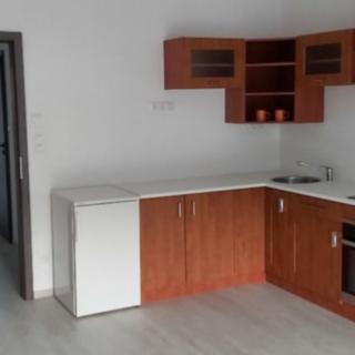 Pronájem bytu 2+kk 62 m² Znojmo, Tovární