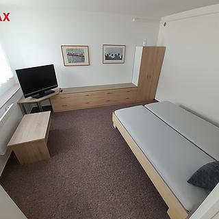 Pronájem bytu 1+1 32 m² Znojmo Oblekovice, Oblekovická