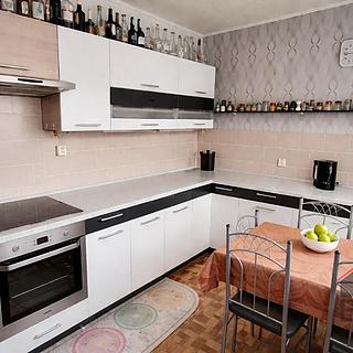 Prodej bytu 3+1 70 m&sup2; Stráž pod Ralskem