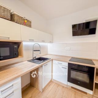 Pronájem bytu 1+kk a garsoniéry 44 m² Znojmo, 17. listopadu