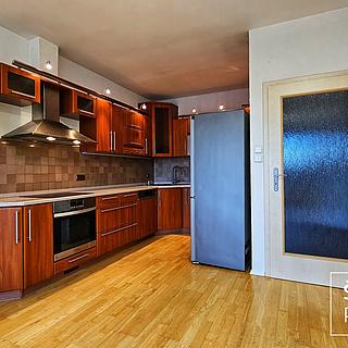 Pronájem bytu 4+kk 104 m² Kolín, Roháčova