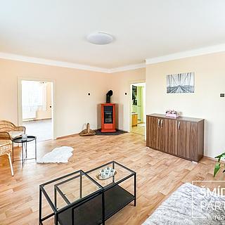 Pronájem bytu 2+1 65 m² Štipoklasy