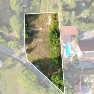 Prodej stavební parcely 810 m² Týnec nad Labem