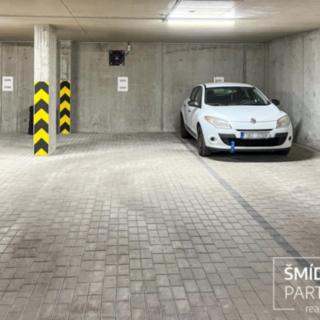 Pronájem parkovacího místa 33 m² Kolín II, 5. května