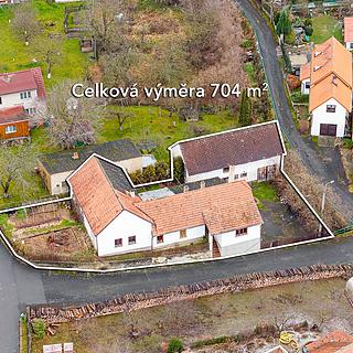 Prodej rodinného domu, 372m²