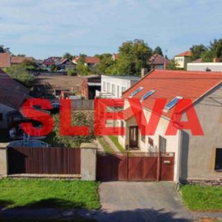 Prodej rodinného domu 234 m² Chrášťany