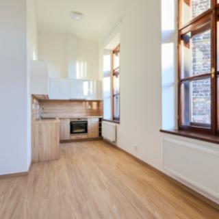 Pronájem bytu 2+kk 32 m² Český Brod