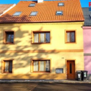 Pronájem bytu 2+kk 36 m² Klášterec nad Ohří, Tyršova