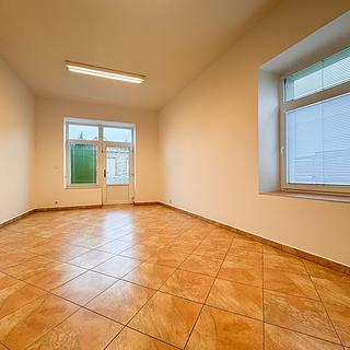 Pronájem kanceláře 27 m² Humpolec