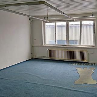 Pronájem kanceláře 32 m² Sedlčany, Strojírenská