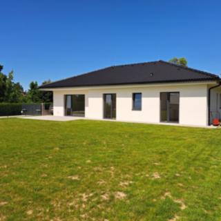 Prodej rodinného domu 114 m² Svojetice
