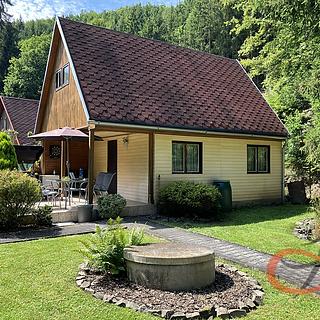 Prodej chaty 56 m² Ptení