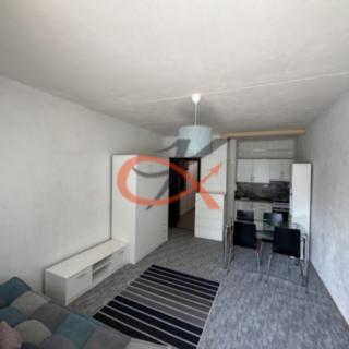 Pronájem bytu 1+kk a garsoniéry 28 m² Rožnov pod Radhoštěm, Průkopnická