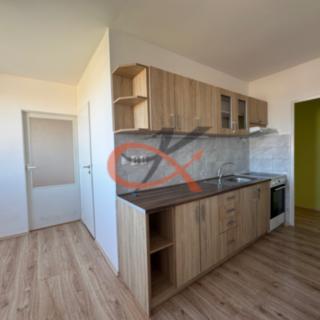Pronájem bytu 3+1 71 m² Hranice I-Město, Struhlovsko