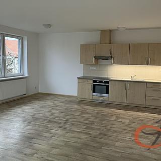 Pronájem bytu 2+kk 68 m² Vřesovice