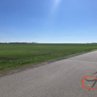Prodej komerčního pozemku 7 496 m² Lutín