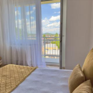 Pronájem bytu 1+kk a garsoniéry 33 m² Pardubice Ohrazenice, Trnovská