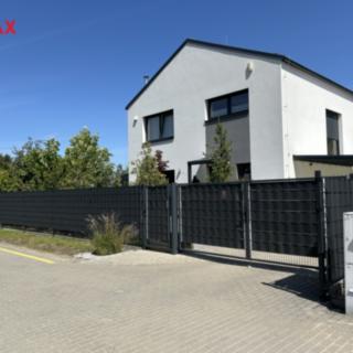 Prodej rodinného domu 160 m² Mukařov