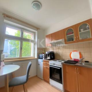 Pronájem bytu 1+1 33 m² Praha Hrdlořezy, Hrdlořezská
