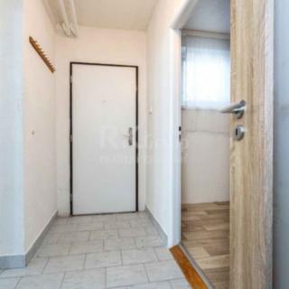 Pronájem obchodu 46 m² Praha