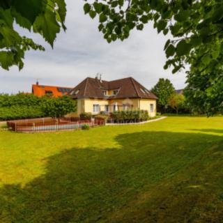 Prodej rodinného domu 189 m² Dobřichovice