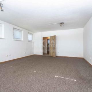 Pronájem obchodu 46 m² Praha Hostivař, Záveská
