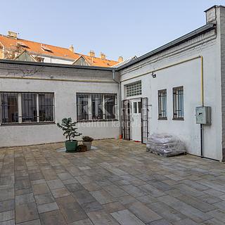 Pronájem kanceláře 180 m² Praha Smíchov, Na Neklance