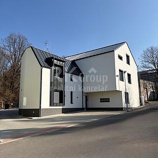 Pronájem bytu 2+kk 43 m² Hořovice, Nádražní