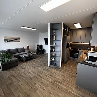 Prodej bytu 3+kk 70 m&sup2; Praha