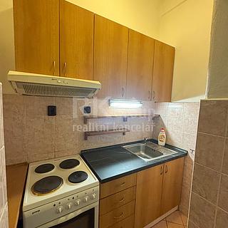Pronájem bytu 1+kk, garsoniery 37 m&sup2; Praha