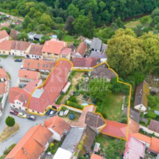 Prodej hotelu a penzionu 1 144 m² Bechyně, Dlouhá