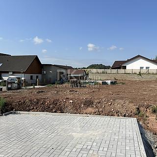 Prodej stavební parcely 1313 m² Jedomělice