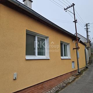 Prodej rodinného domu 60 m² Knovíz