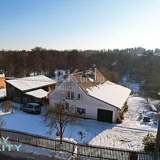 Prodej rodinného domu 220 m&sup2; Valy